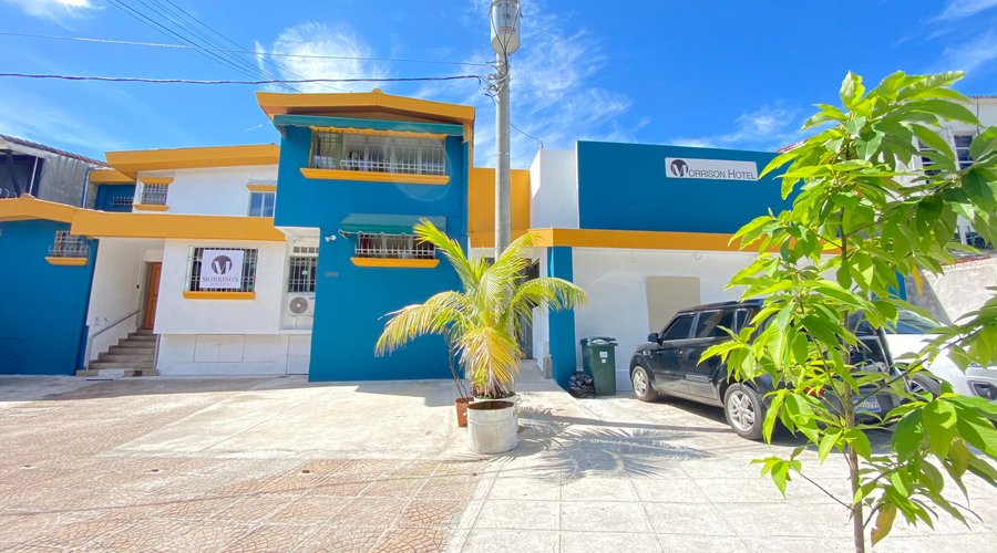 Nos renovamos! 
Nuestra Nueva Fachada.
