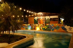 Piscina y playa