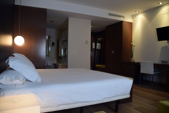 HOTEL VERACRUZ PLAZA & SPA - Updated 2023 Prices (Valdepenas, Spain)