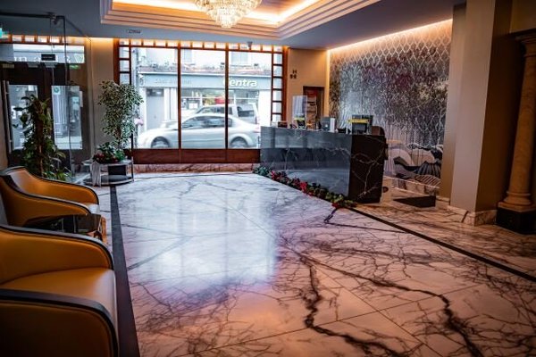 The Lobby of Eyre Square Hotel, Christmas 2020