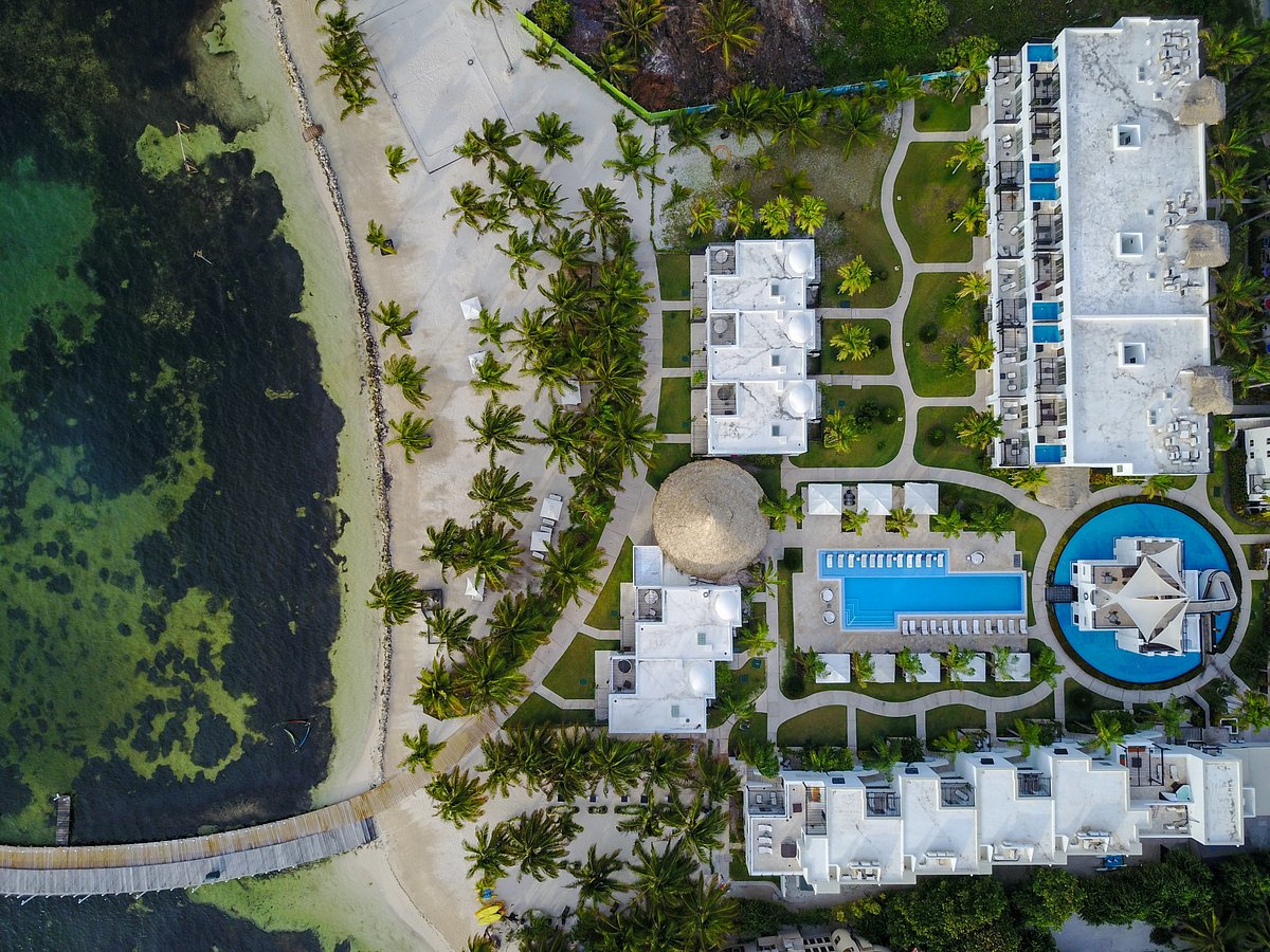 Las Terrazas Resort, hotel en América Central