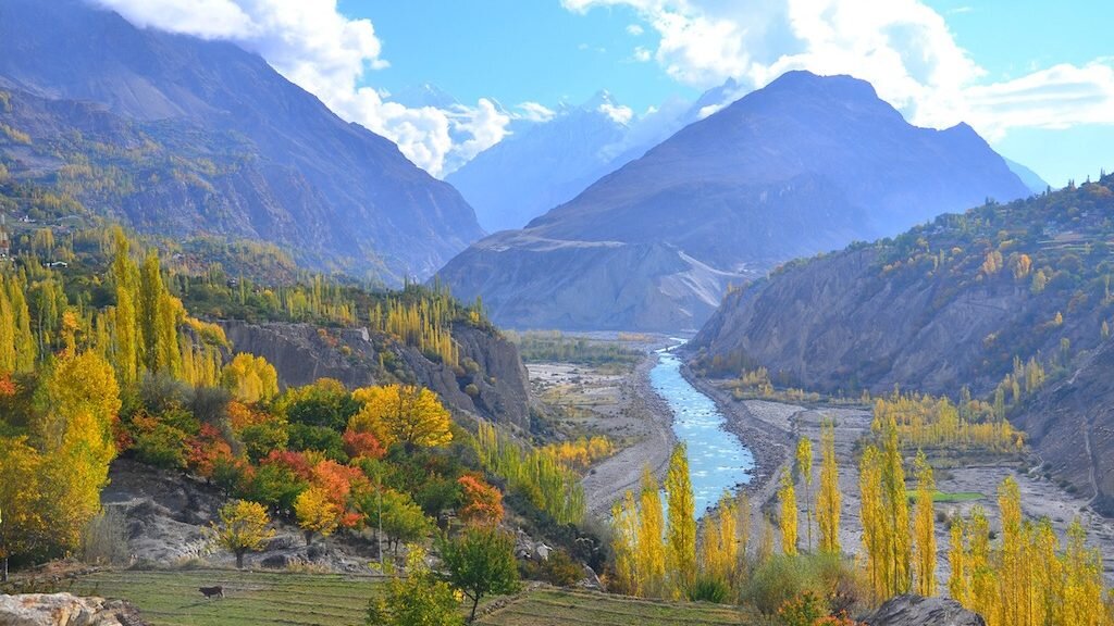 MULBERRY LODGE (Gulmit, Pakistán) - Opiniones Y Comentarios ...