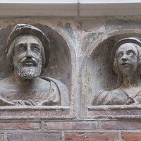 bustes de François Ier et de sa seconde épouse, Eléonore d'Autriche