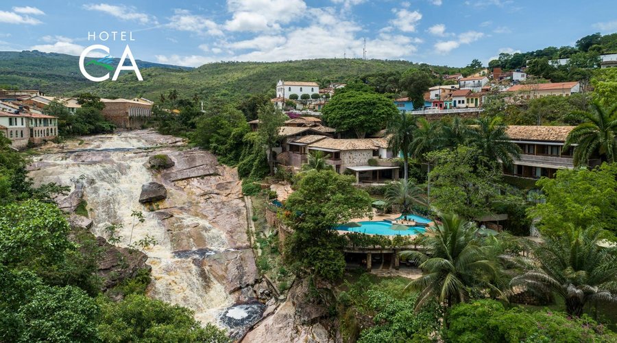 Hotel Canto das Águas o Rio e centro histórico de Lençois | Chapada Diamantina - Lençois - Bahia