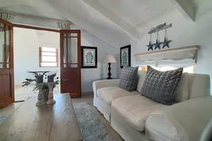 Room & Suite
