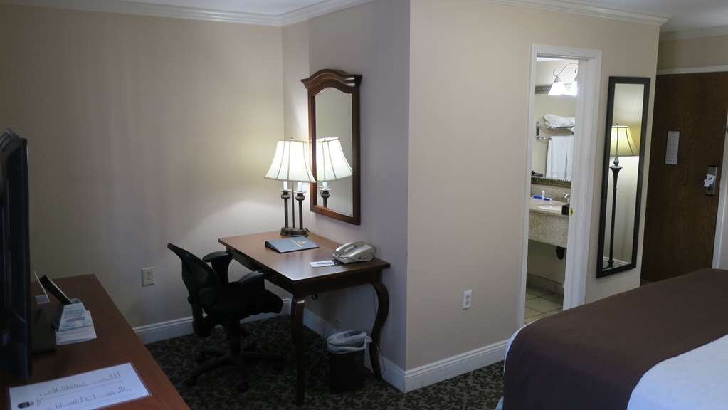 Hotel photo 11 of Best Western Plus French Quarter Courtyard Hotel.
