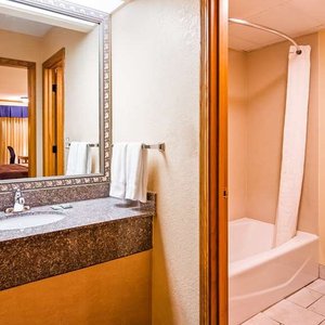 Best Western Country Inn - North, hotel in Kansas City