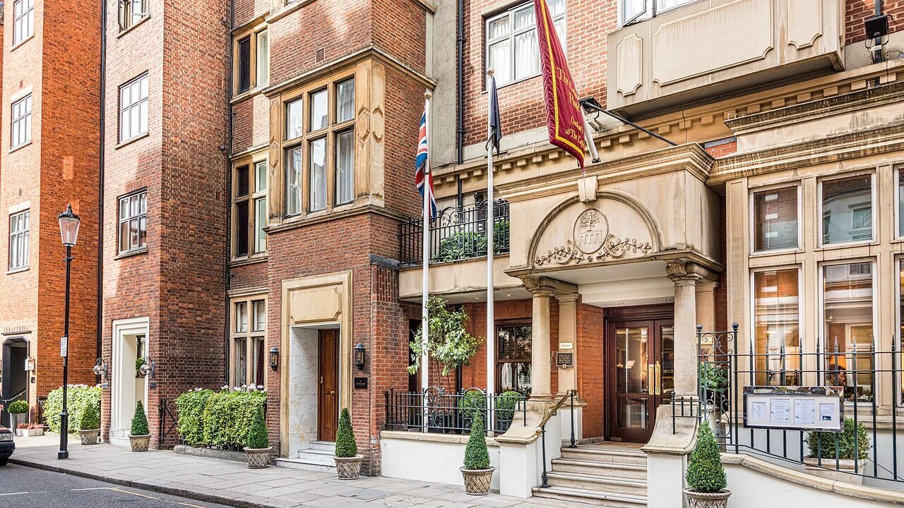 THE 10 CLOSEST Hotels To Knightsbridge, London - Tripadvisor