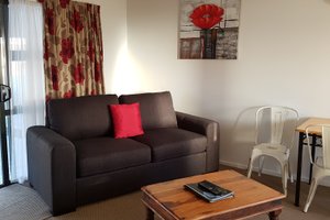 Room & Suite