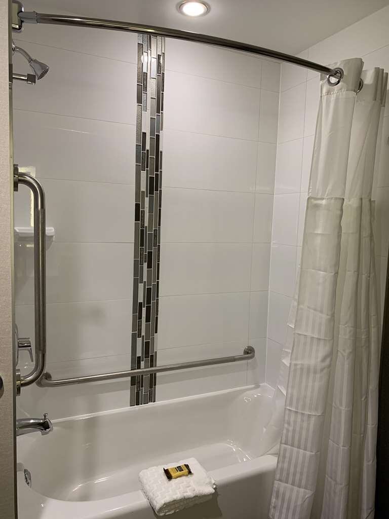 Hotel photo 13 of Best Western PLUS Hinton.