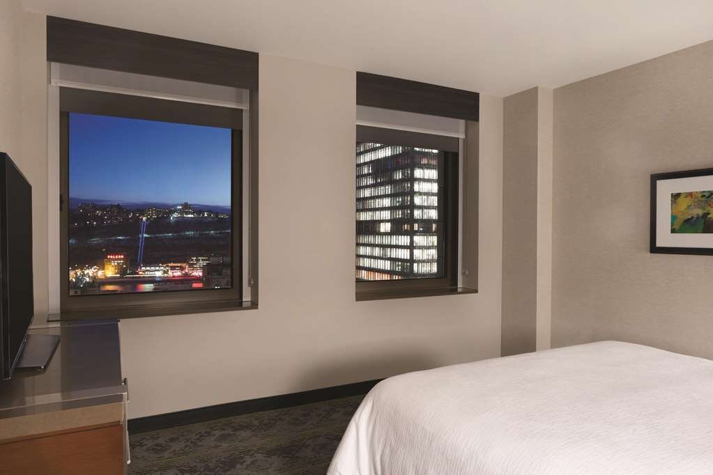 Hotel photo 53 of Embassy Suites by Hilton Pittsburgh Downtown.