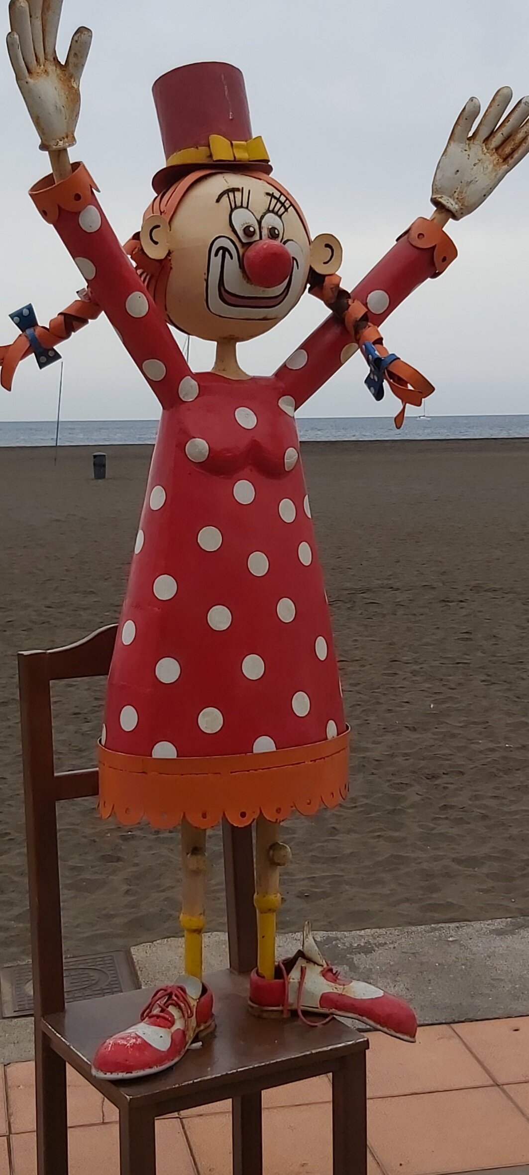 Statue Of The Lady In The Spotty Dress - All You Must Know Before You 