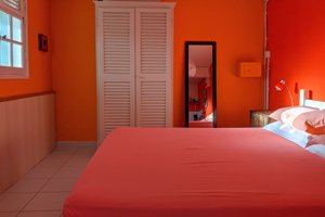 Room & Suite