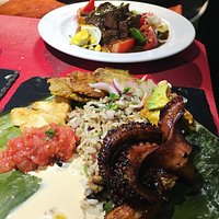 Plato Centroamericano con Pulpo - Central American Plate with octopus