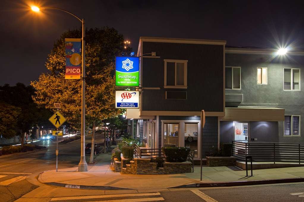 Hotel photo 22 of SureStay Hotel by Best Western Santa Monica.