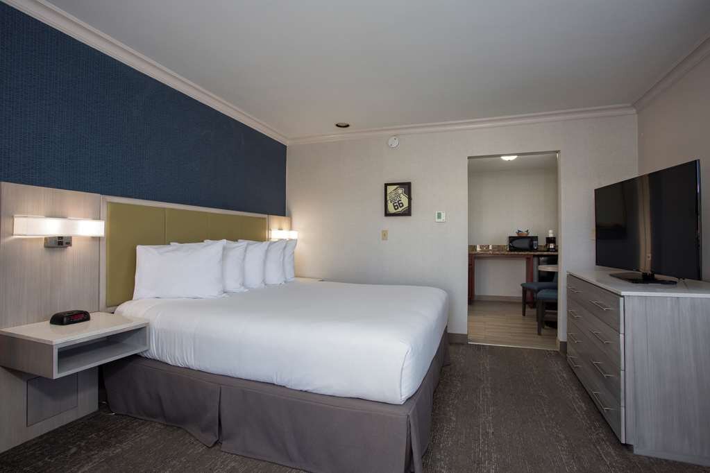 Hotel photo 21 of SureStay Hotel by Best Western Santa Monica.