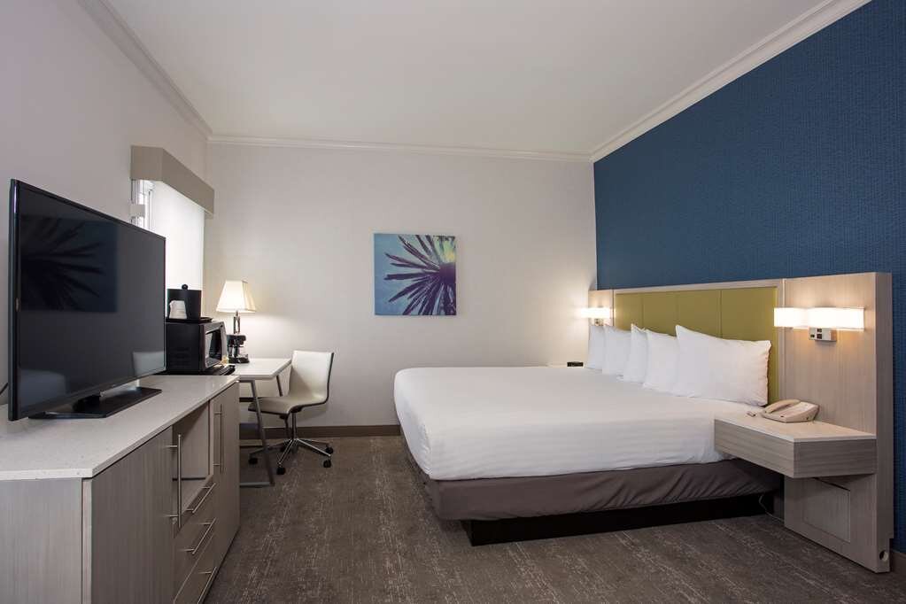 Hotel photo 70 of SureStay Hotel by Best Western Santa Monica.
