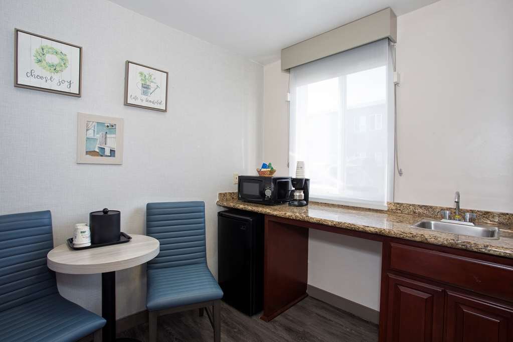 Hotel photo 47 of SureStay Hotel by Best Western Santa Monica.