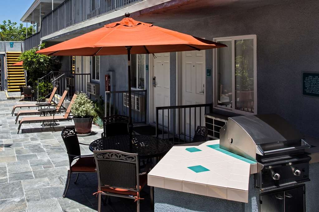 Hotel photo 9 of SureStay Hotel by Best Western Santa Monica.