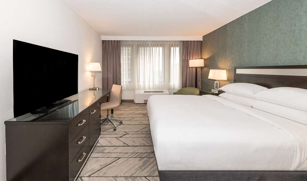 Hotel photo 5 of DoubleTree by Hilton Newark Penn Station.