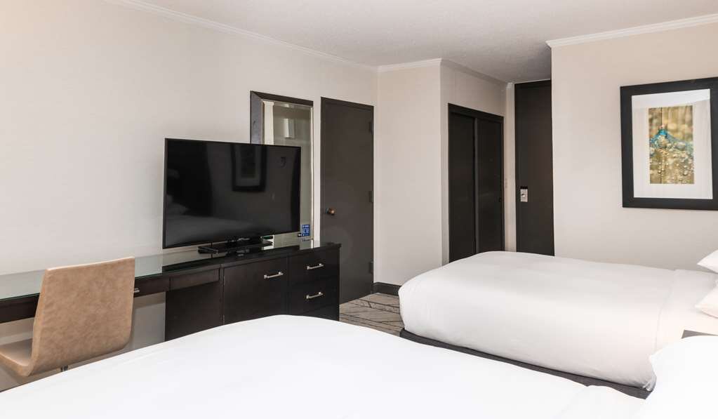 Hotel photo 16 of DoubleTree by Hilton Newark Penn Station.