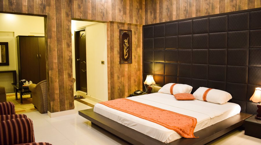 Royal Executive Suite