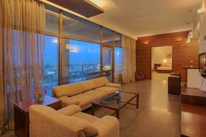 Room & Suite