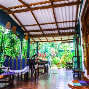 follow us on social media @nieelhomestay