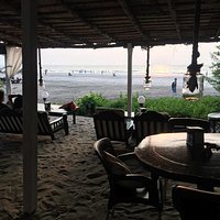 Modern design in Veg and Sea restaurant Goa