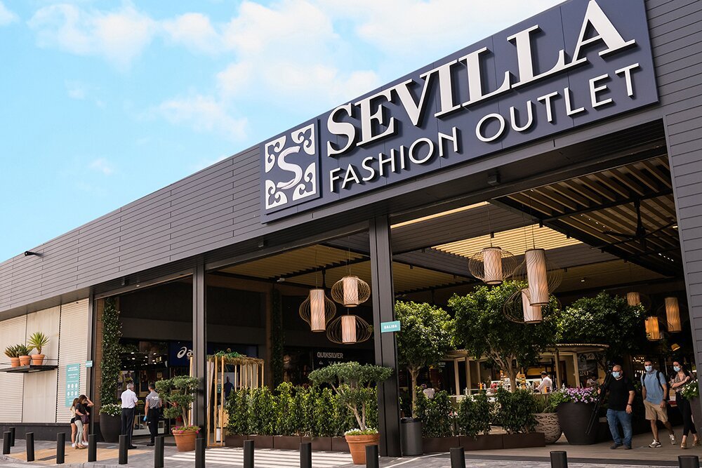 Descubrir 45+ imagen outlet de ropa en sevilla