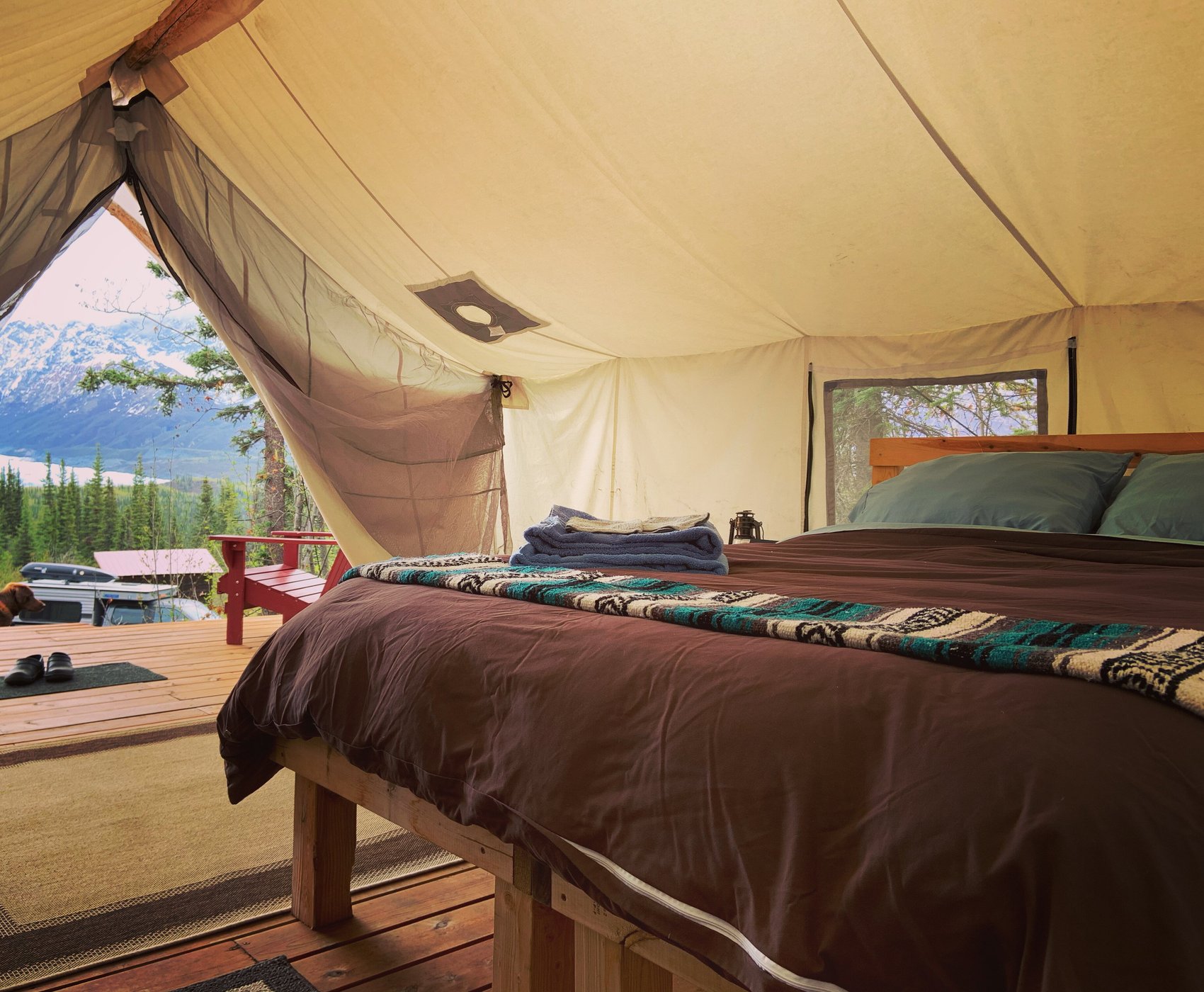 Alpenglow Luxury Camping by null