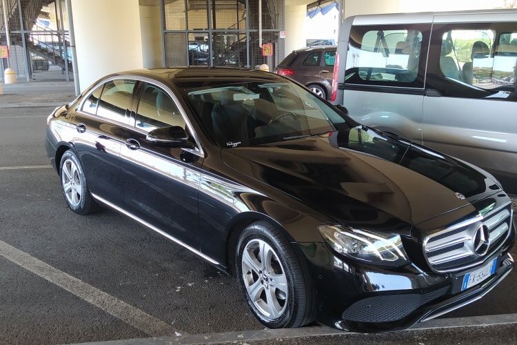 Luxury Roma Transfer