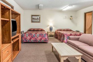 Room & Suite