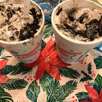 I could not tell which blast had cookie dough in it and had to go through both too far too find out.