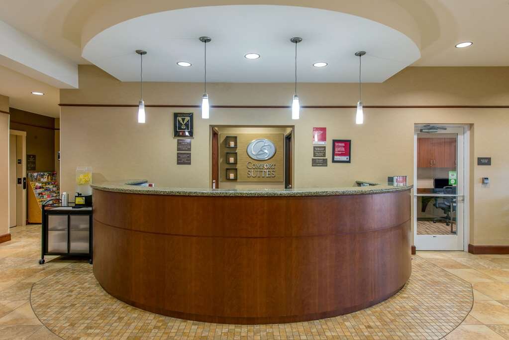 Hotel photo 28 of Comfort Suites Sarasota-Siesta Key.