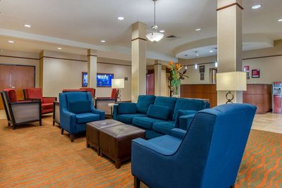 Hotel photo 21 of Comfort Suites Sarasota-Siesta Key.