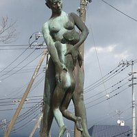 北の母子像
