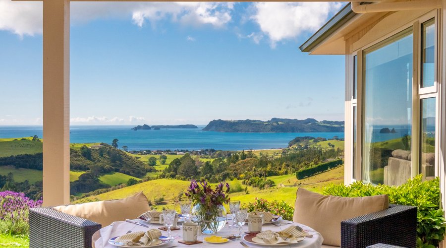 Bayview Valley Lodge Breakfast Alfresco