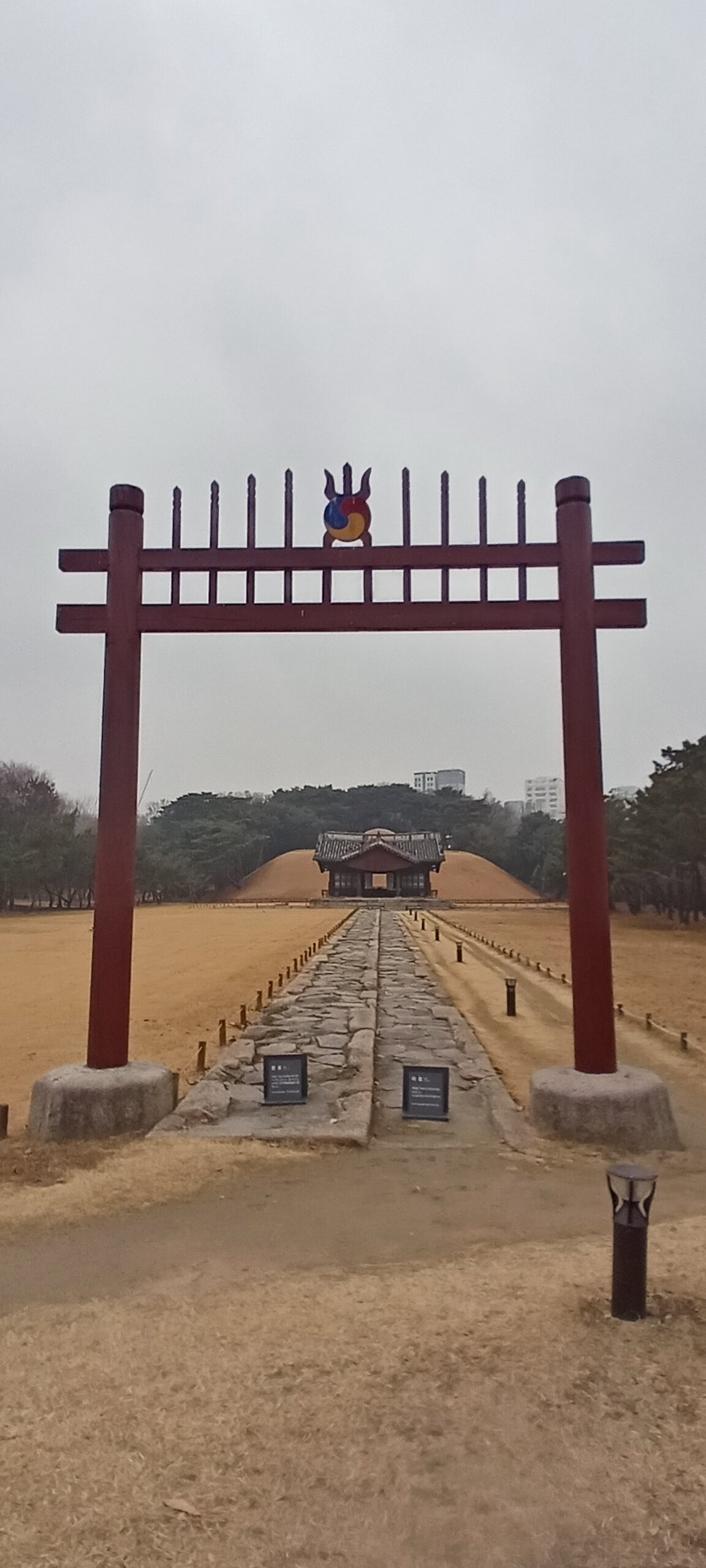 Seolleung & Jeongneung Royal Tomb (Seúl) - Tripadvisor