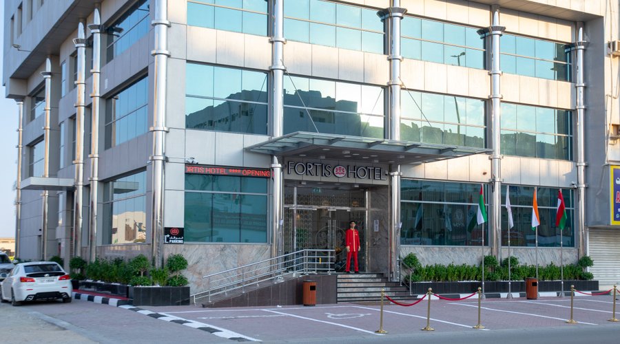 Fortis Hotel is located in the heart of Fujairah City’s business and commercial district and minutes away from Fujairah Public Beach.
 The hotel offers 88 world class stylish rooms with luxuries amenities free Wi-Fi and satellite TV.Enjoy state of the art gym sauna, spa, Moroccan bath, outdoor swimming pool and lounge all these with free car parking. 
 And many more outlets are there to enjoy your stay.