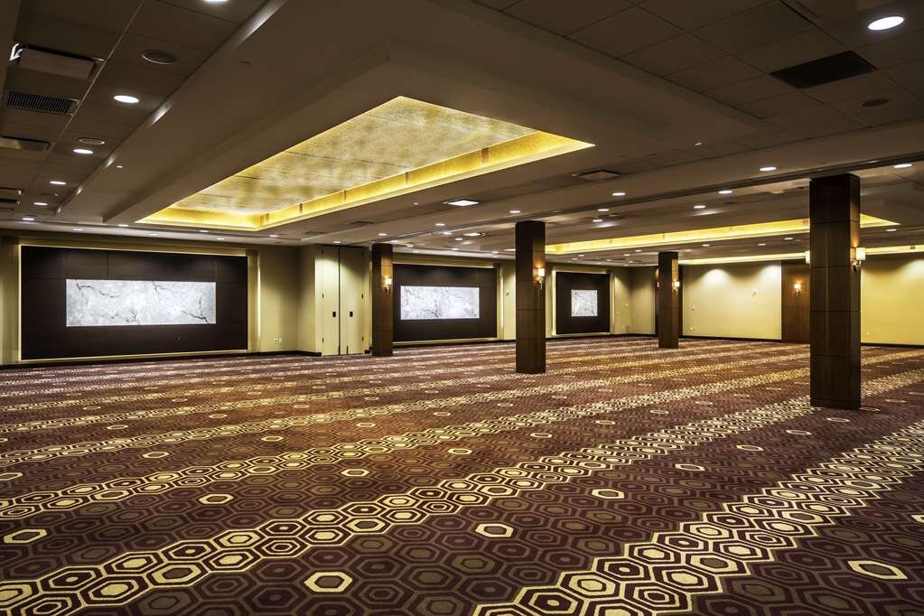 Hotel photo 86 of DoubleTree by Hilton Hotel & Suites Pittsburgh Downtown.