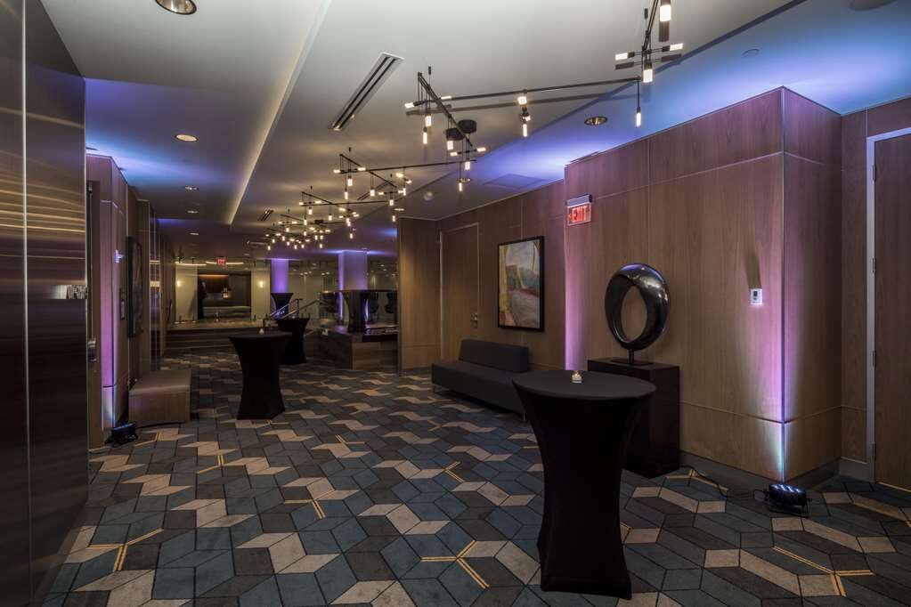 Hotel photo 50 of DoubleTree by Hilton Hotel & Suites Pittsburgh Downtown.