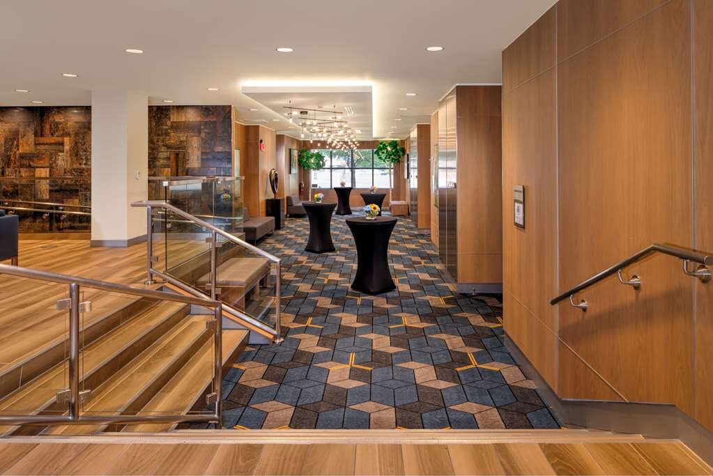 Hotel photo 70 of DoubleTree by Hilton Hotel & Suites Pittsburgh Downtown.