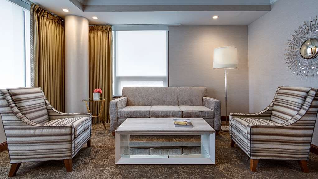 Hotel photo 95 of Amway Grand Plaza, Curio Collection by Hilton.