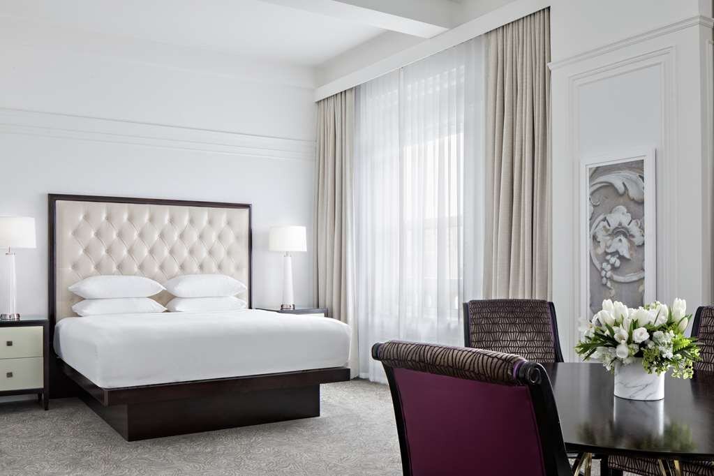 Hotel photo 57 of Amway Grand Plaza, Curio Collection by Hilton.