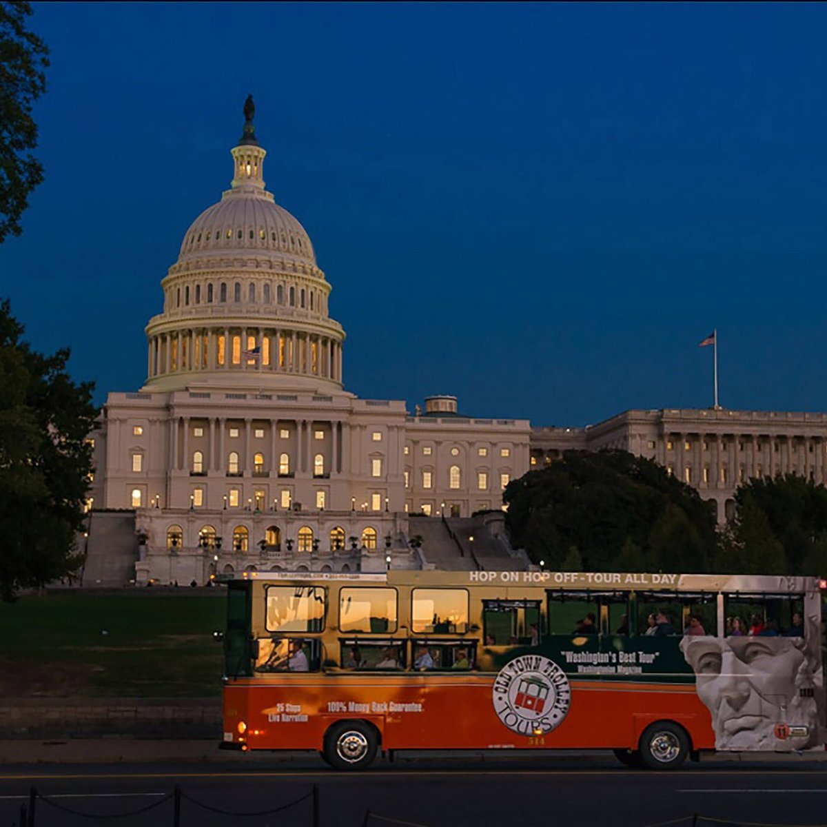 Monuments by Moonlight Night Tour (Washington DC) All You Need to