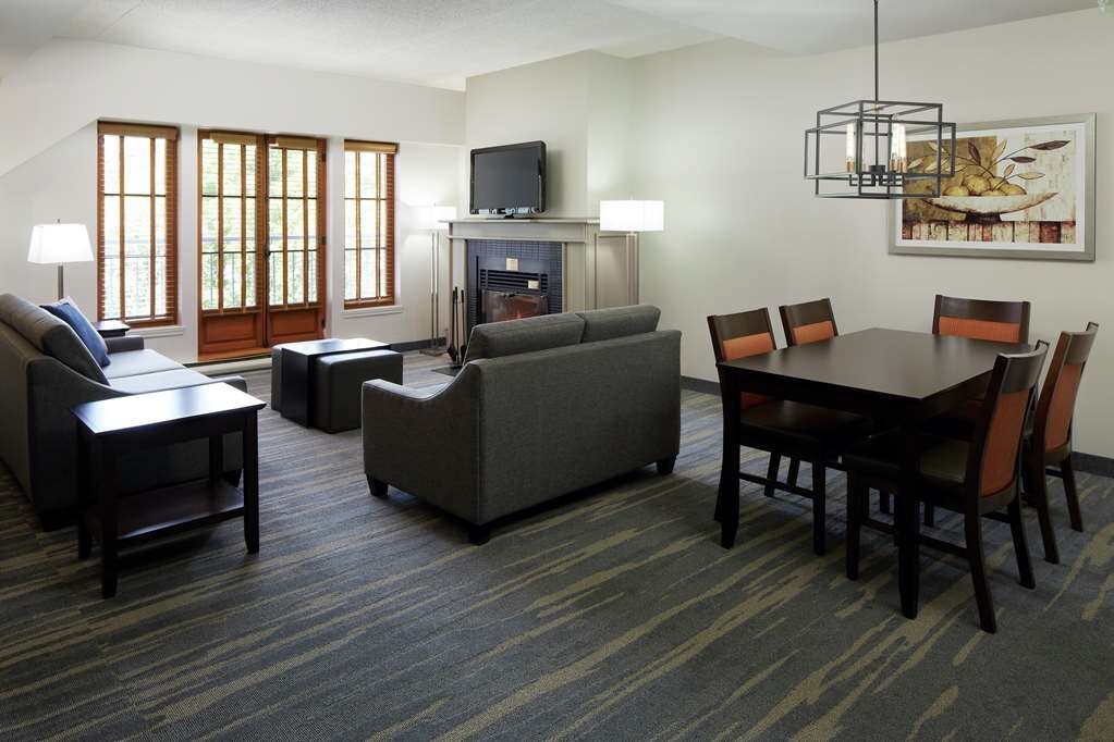 Hotel photo 10 of Homewood Suites by Hilton Mont-Tremblant Resort.