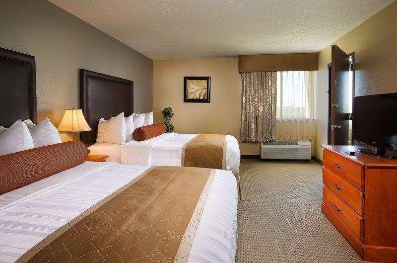 Hotel photo 1 of Best Western Plus The Charles Hotel.