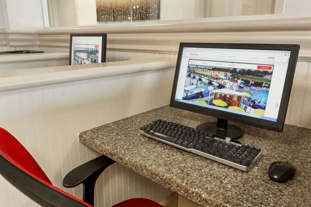 Hotel photo 31 of Ramada by Wyndham Sarasota Waterfront.