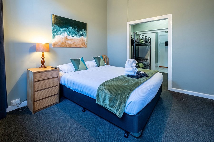 Black Diamond Lodge Au 73 21 Prices Reviews Collie Photos Of Lodging Tripadvisor Black Diamond Lodge Au 73 21 Prices Reviews Collie Photos Of Lodging Tripadvisor